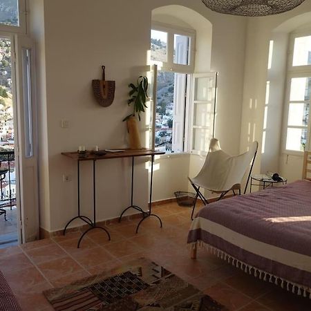 Maison Avec Terrasses Et Vues Simi Eksteriør billede